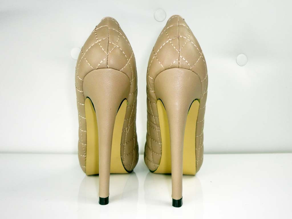 OUTLET CLASSIC BEIGE QUILTED CHAINS - 6